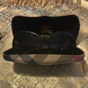 Burberry sunglasses